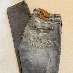 Woman's LTB 1948 Low-Rise Skinny Jeans! LIKE NEW!